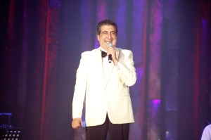 Javivi Monsieur Gilles interpretado por Javivi